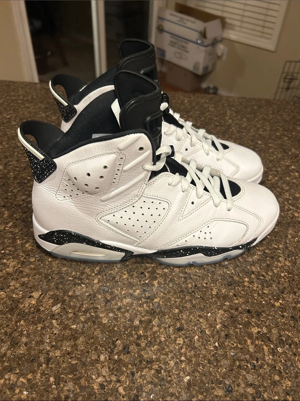 Men Jordan 6 Oreo White and Black High-Top Basketball Sneakers